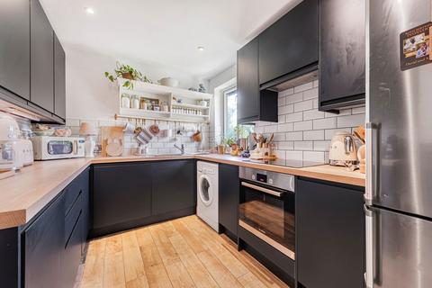 6 Bourne Vale, Plaxtol, Sevenoaks, TN15 0QT