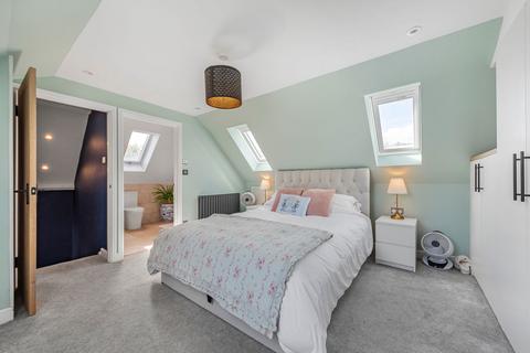 6 Bourne Vale, Plaxtol, Sevenoaks, TN15 0QT