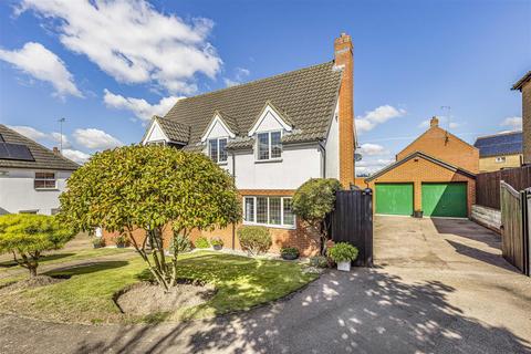 4 bedroom detached house for sale, Cramswell Close, Haverhill CB9