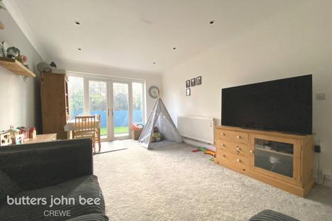 2 bedroom bungalow for sale, Avon Drive, Crewe