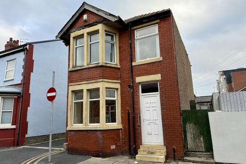 Cecil Street, Blackpool FY1