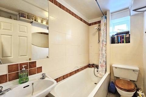 1 bedroom flat for sale, Fortis Green, London, N2