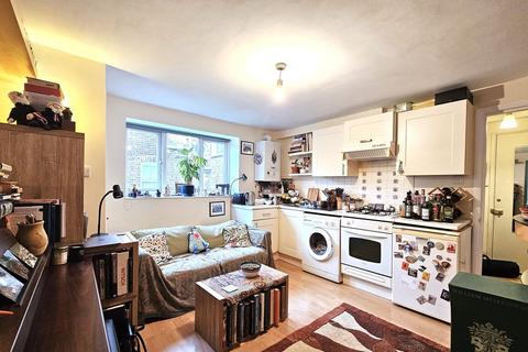 1 bedroom flat for sale, Fortis Green, London, N2