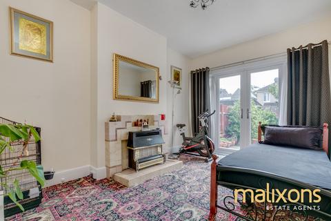 4 bedroom semi-detached house for sale, Thornton Heath CR7