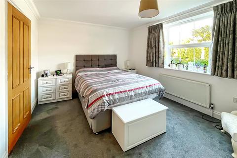 2 bedroom apartment for sale, Sea Lane, East Preston, Littlehampton, West Sussex