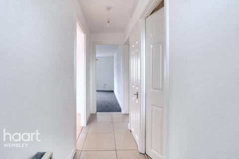 2 bedroom flat for sale, North Wembley