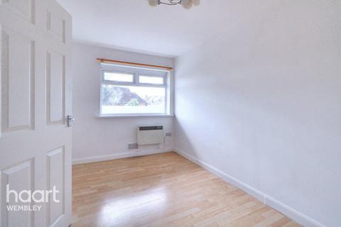 2 bedroom flat for sale, North Wembley