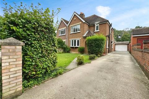 3 bedroom semi-detached house for sale, Bath Road, Calcot Row, Reading