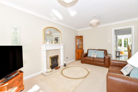 4 bedroom detached house for sale, Warminghurst Close, Ashington, West Sussex