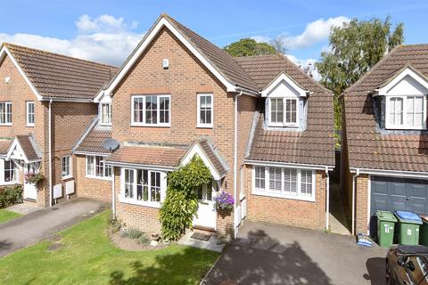 4 bedroom detached house for sale, Warminghurst Close, Ashington, West Sussex