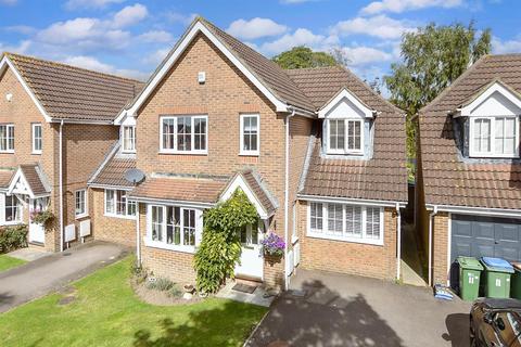 4 bedroom detached house for sale, Warminghurst Close, Ashington, West Sussex