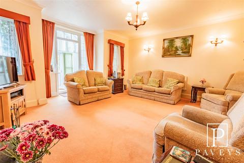15 Eton Road, Frinton-on-sea, CO13 9JA