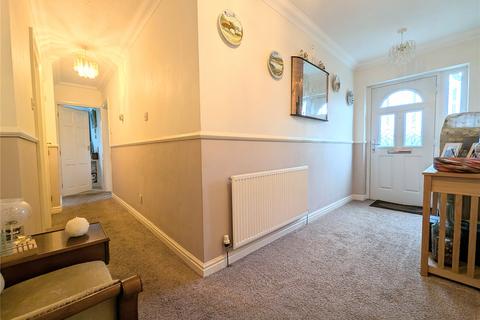 3 bedroom bungalow for sale, Potters Walk, Golcar, Huddersfield, West Yorkshire, HD7