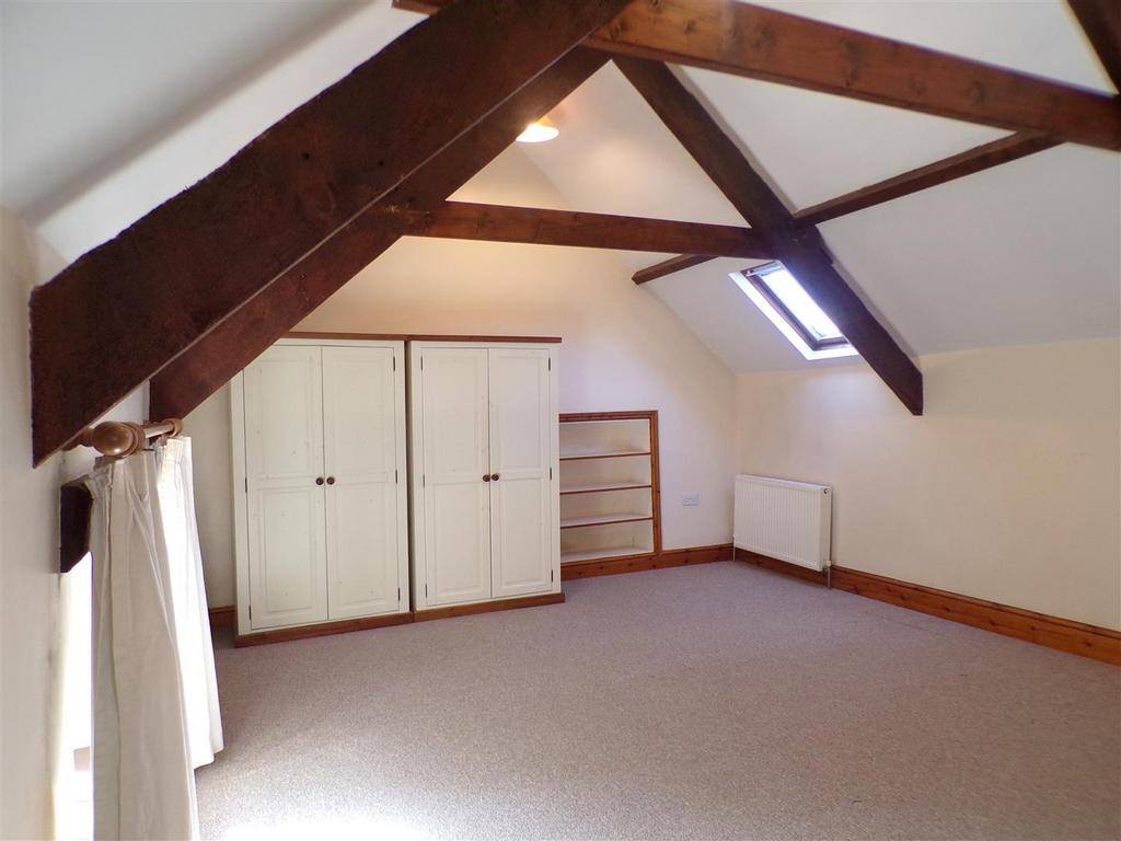 Bed3.JPG
