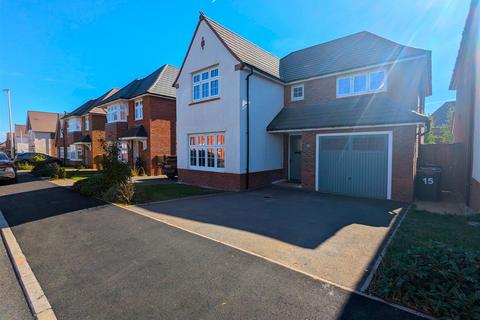 4 bedroom detached house for sale, Roman Avenue, Nuneaton