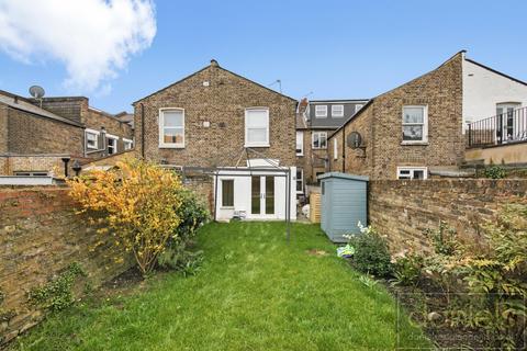 2 bedroom ground floor flat for sale, Bathurst Gardens, Kensal Rise, London, NW10