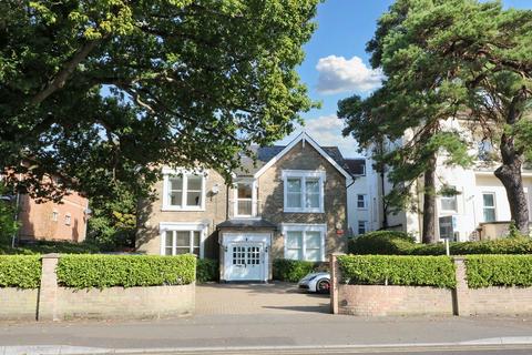 3 bedroom apartment for sale, Christchurch Road, Bournemouth BH1