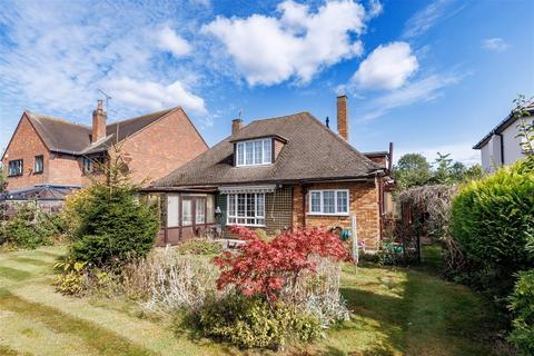 2 bedroom detached house for sale, Highfield Place, Epping