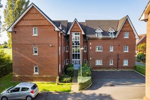 2 bedroom apartment for sale, Lindisfarne Court, Widnes WA8