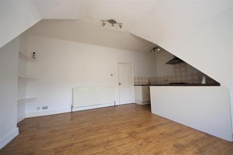 1 bedroom flat to rent, Eldon Place, Bournemouth,