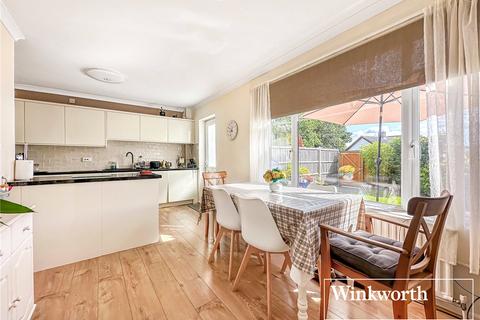 3 bedroom terraced house for sale, Morden Avenue, Dorset BH22