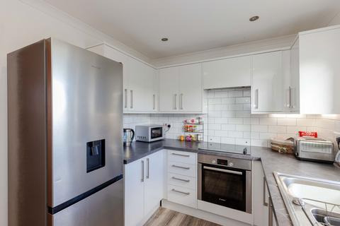 2 bedroom flat for sale, 3/5 Westbank Place, Portobello, Edinburgh, EH15 1UD