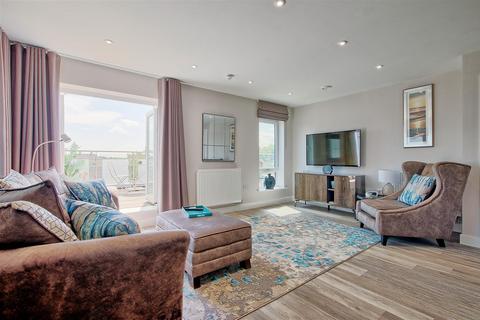 2 bedroom flat for sale, Beacon Rise, 160 Newmarket Road, Cambridge