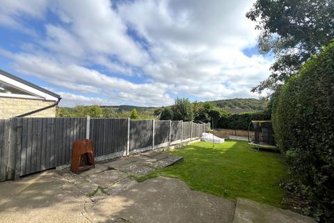 3 bedroom end of terrace house for sale, Highfield Cottages, Silkstone, S75 4JY