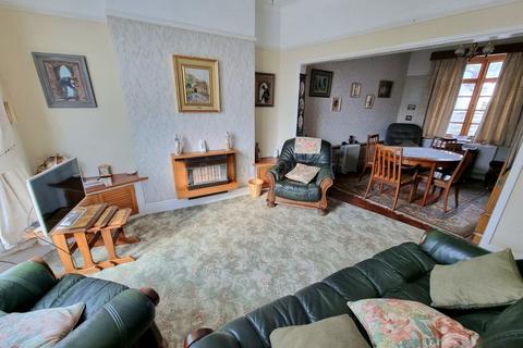 3 bedroom terraced house for sale, Grove Road, Bridgend, Bridgend County. CF31 3EF