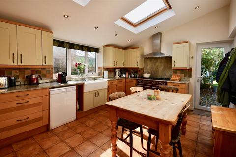 4 bedroom detached house for sale, Mount Street, Bishops Lydeard, Taunton