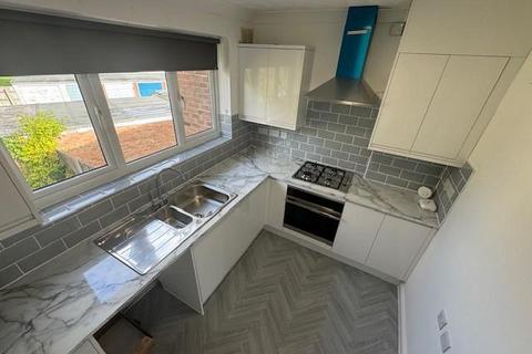 2 bedroom flat for sale, Redhoave Road, Canford Heath, Poole