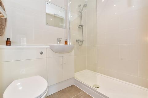 1 bedroom flat for sale, Hawthorn Walk, Tunbridge Wells, Kent