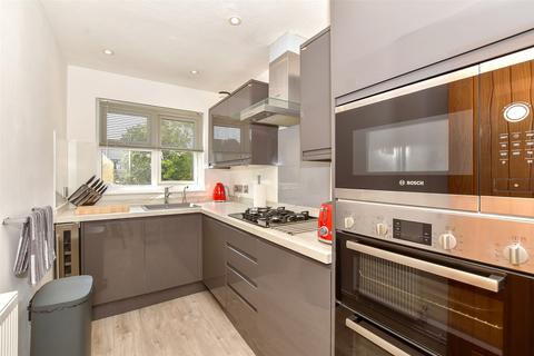 1 bedroom flat for sale, Hawthorn Walk, Tunbridge Wells, Kent