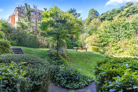 2 bedroom flat for sale, Jackwood Way, Tunbridge Wells, TN1