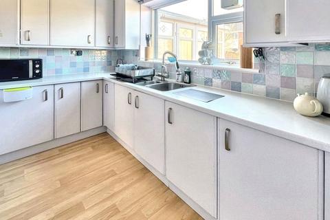 4 bedroom semi-detached house for sale, Billy Mill Lane, North Shields, Tyne and Wear, NE29 8BZ