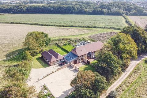 3 bedroom semi-detached house for sale, Worsham Lane, Bexhill