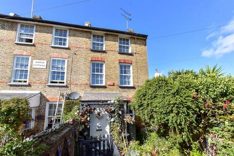 3 bedroom end of terrace house for sale, Tunis Row, Broadstairs, Kent