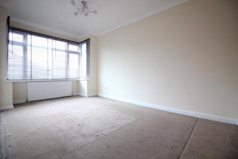 3 bedroom house to rent, Crowland Avenue, Hayes