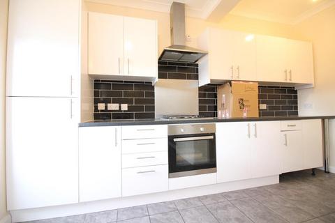 3 bedroom house to rent, Crowland Avenue, Hayes