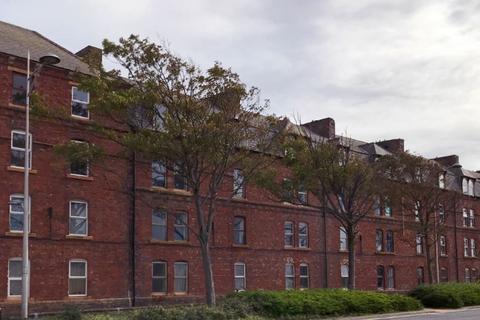 2 bedroom flat to rent, Egerton Court, Barrow-in-Furness LA14