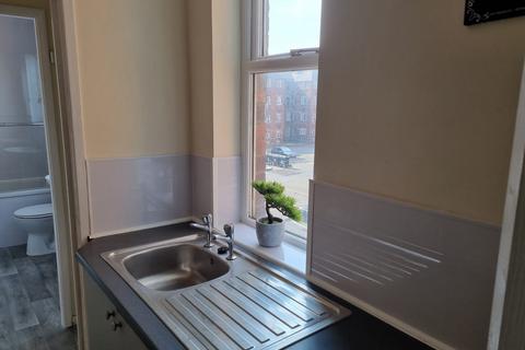 1 bedroom flat to rent, Egerton Court, Barrow-in-Furness LA14