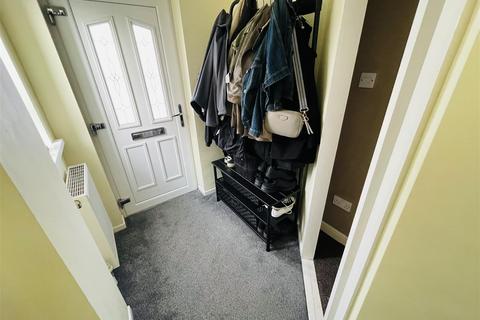 14 Cheviot Close, Nuneaton, CV10 8PS