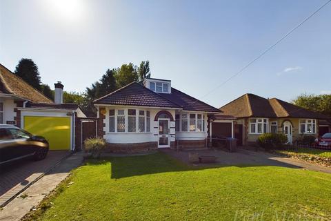 4 bedroom detached bungalow for sale, Limpsfield Road, South Croydon