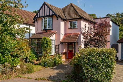 Cannon Lane, Pinner, HA5