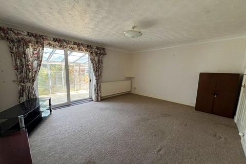 3 bedroom semi-detached house for sale, Poplars Road, Mardy, Abergavenny, NP7