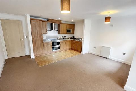 1 bedroom apartment for sale, Wake Green Road, Birmingham B13