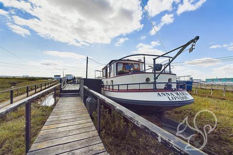 2 bedroom house for sale, Coast Road, West Mersea CO5