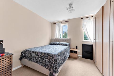 17 Chalkstone Close, Welling, DA16 3DJ