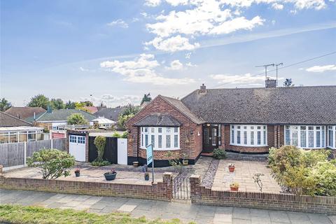 3 bedroom bungalow for sale, Roedean Gardens, Popular Wick Estate, Southend On Sea, SS2