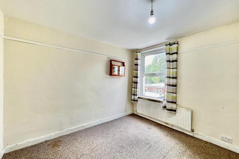 undefined, Strafford Road, Hounslow TW3